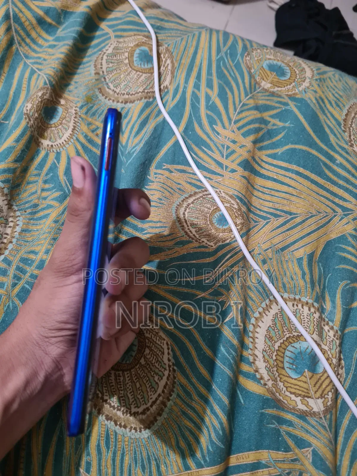 ভিভো ওয়াই১৭ ১২৮ জিবি ব্লু