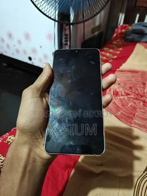 Samsung Galaxy S21 5G 256 GB সাদা