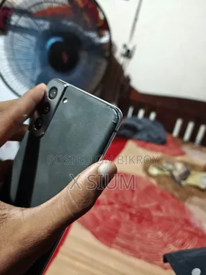 Samsung Galaxy S21 5G 256 GB সাদা