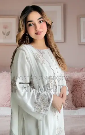 Sada Bahar Three Piece