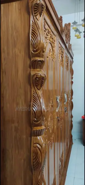 Full Chittagong Teak Wood Almirah