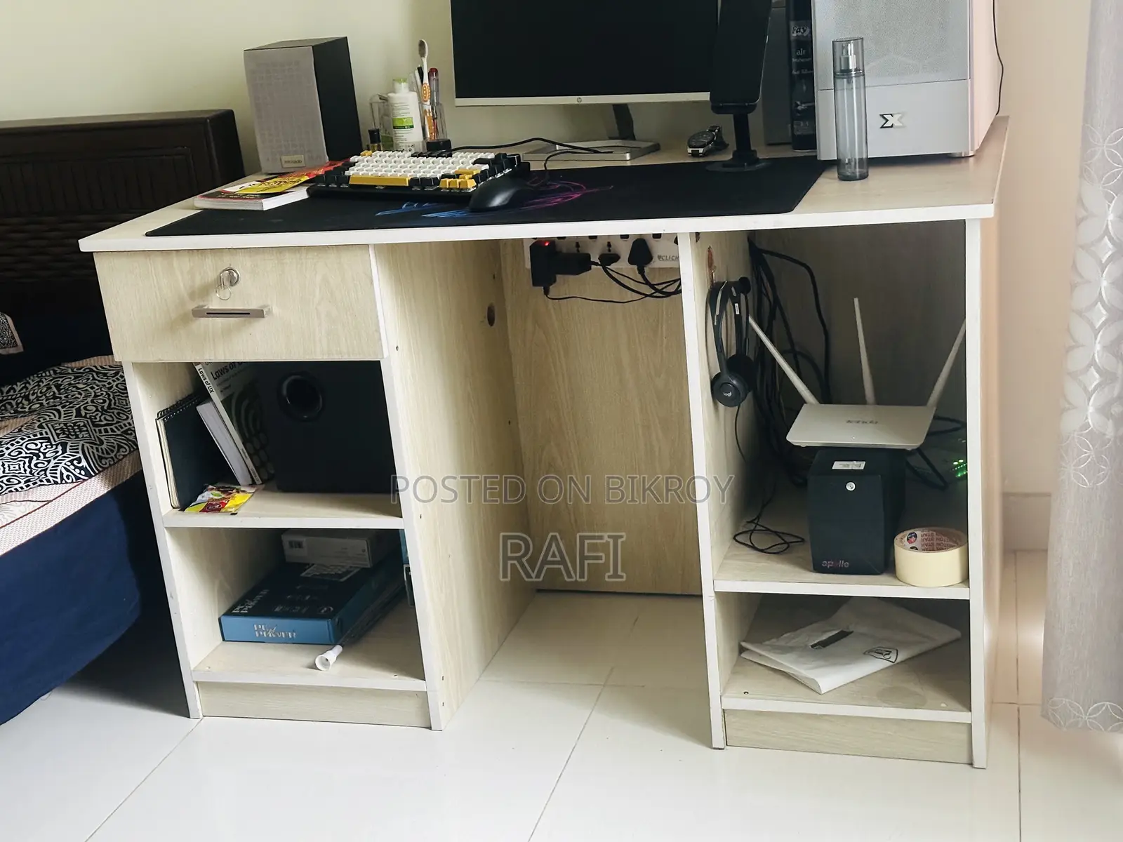 Computer Table