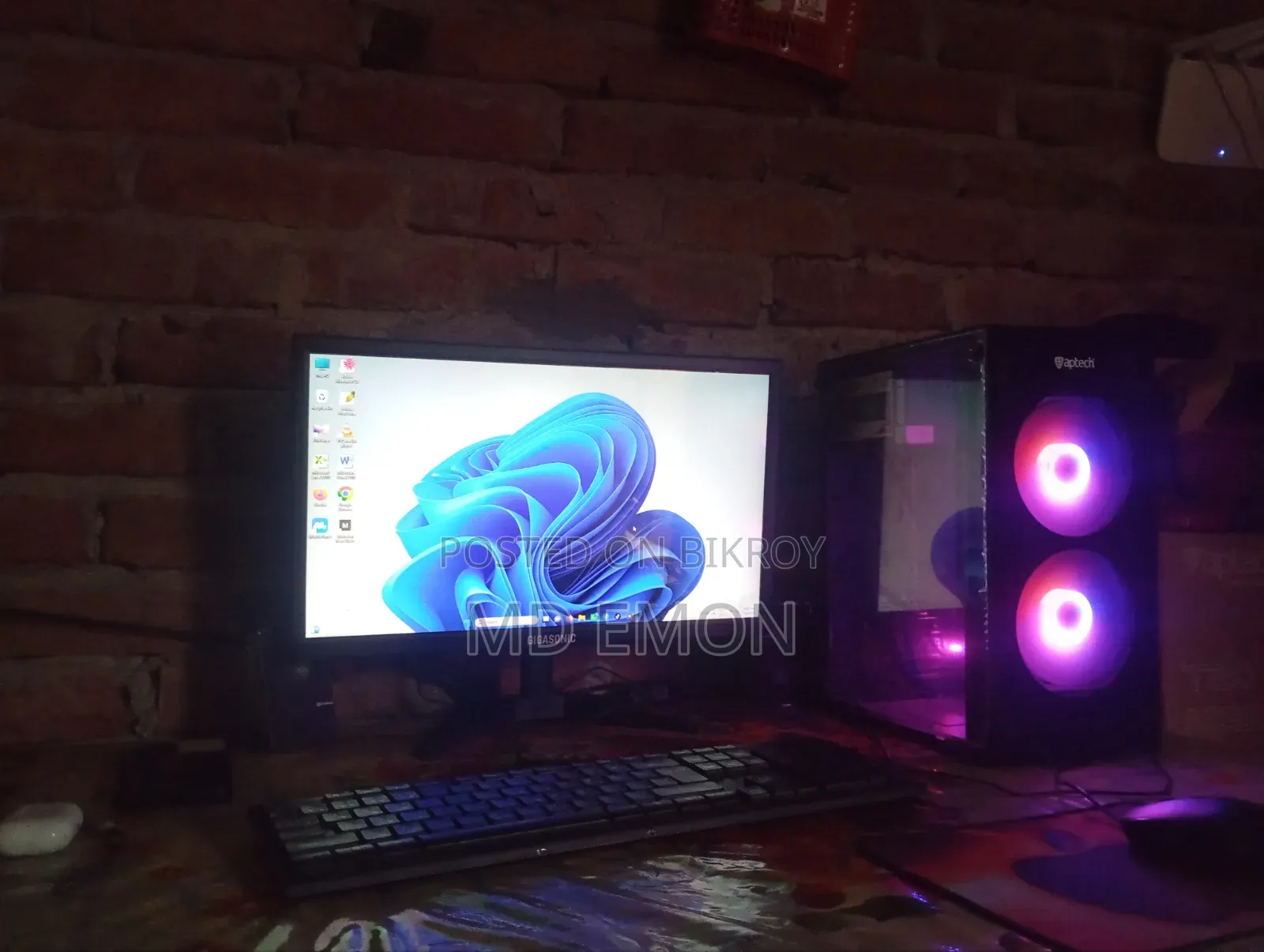 Desktop Computer 8GB Intel Core i5 SSD 256GB