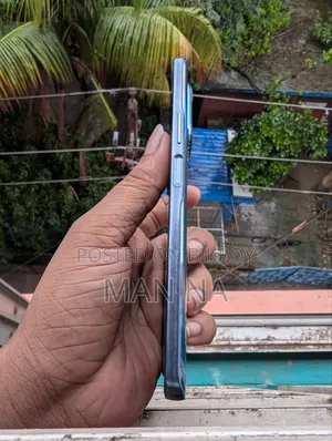 হুয়াওয়ে নোভা ৯ এসই ১২৮ জিবি ব্লু