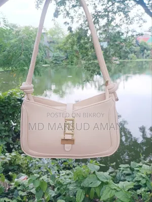আপনার স্টাইলের বিশ্বস্ত ঠিকানা – Maisha's Fashion Gadget World
