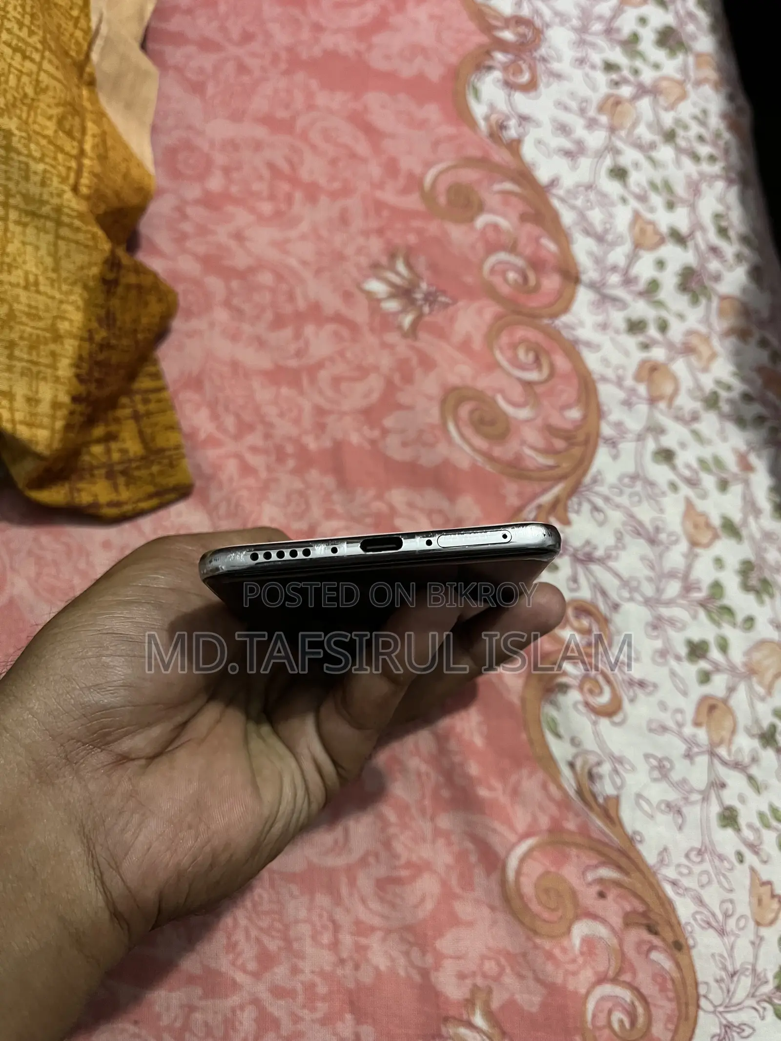 Vivo T4R ২৫৬ জিবি সাদা