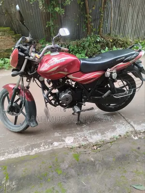 Bajaj Discover 100 2011 Red