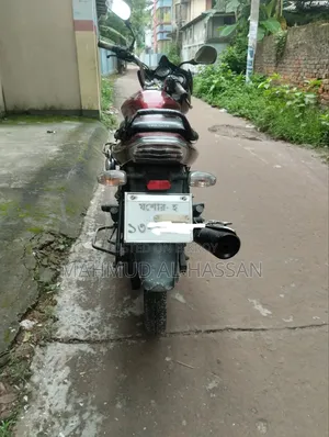 Bajaj Discover 100 2011 Red