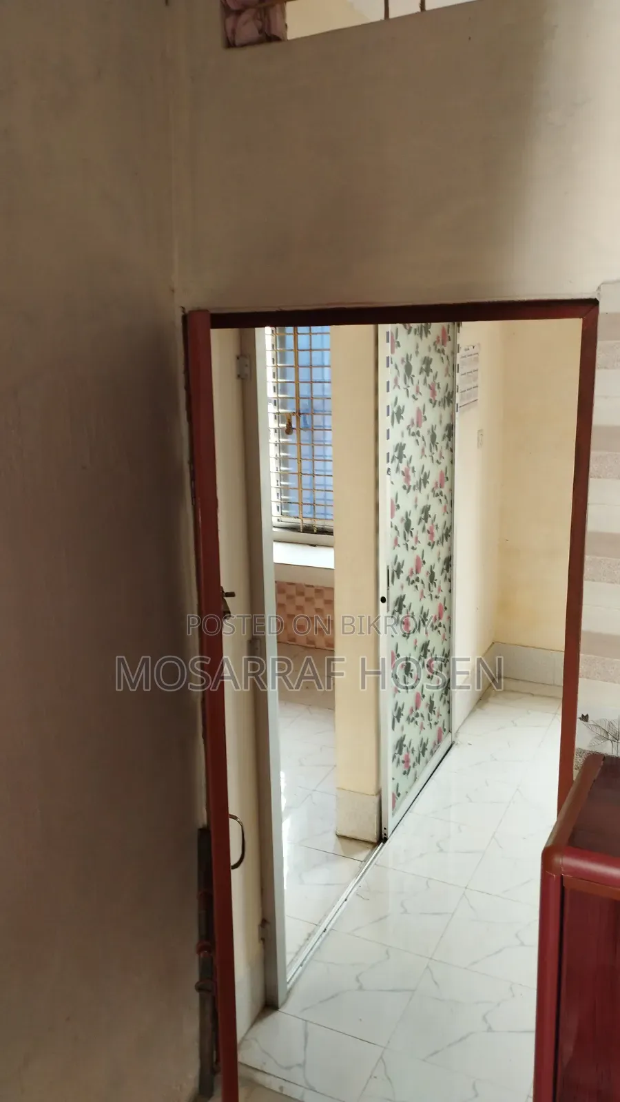 Furnished 1 Bedroom Flat in Building, Boalia for Rent