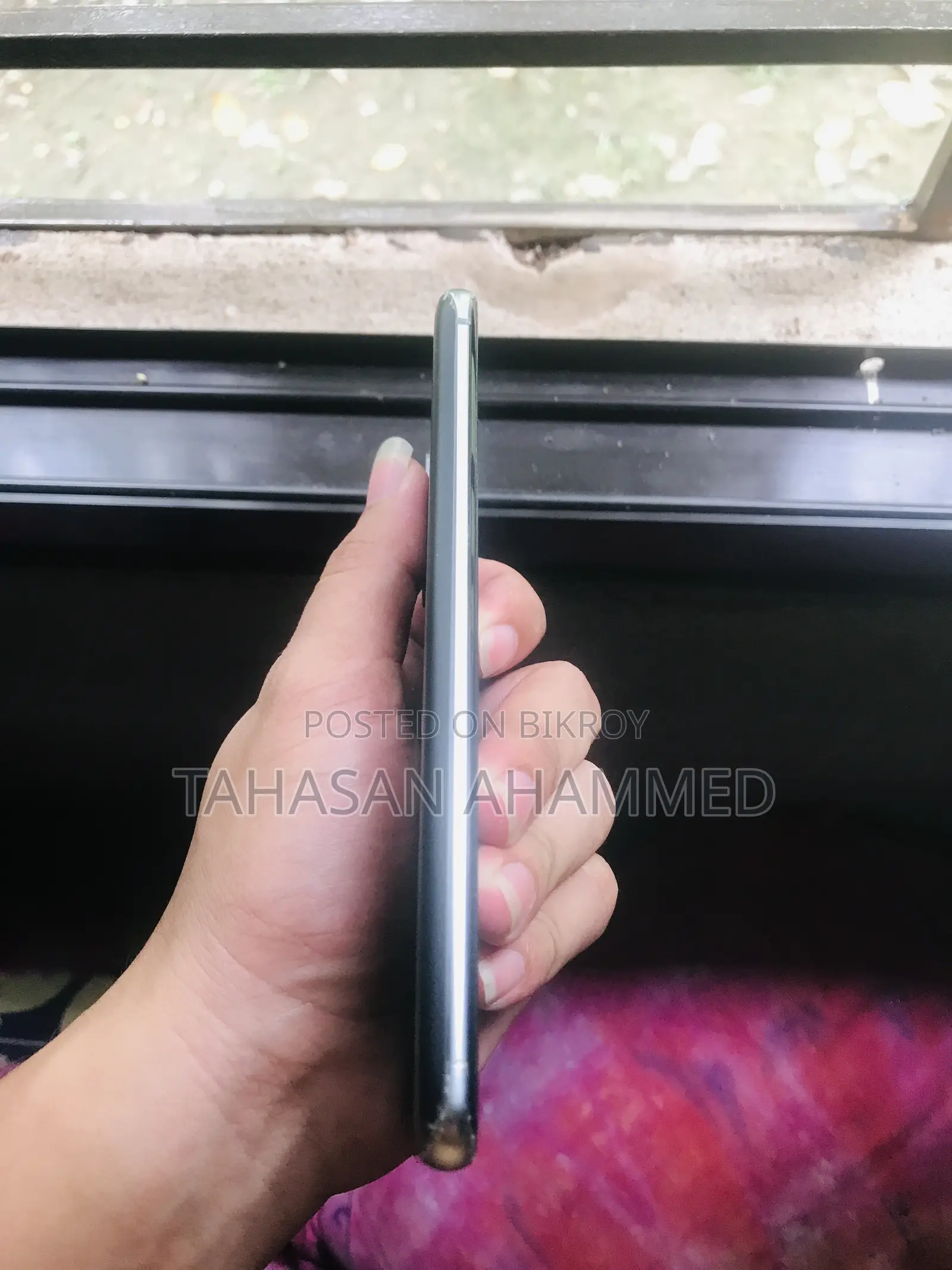 স্যামসাং এসজিএইচ-২১০০ কালো
