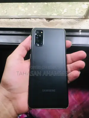 স্যামসাং এসজিএইচ-২১০০ কালো