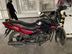 হিরো গ্ল্যামার ২০১২ কালো
