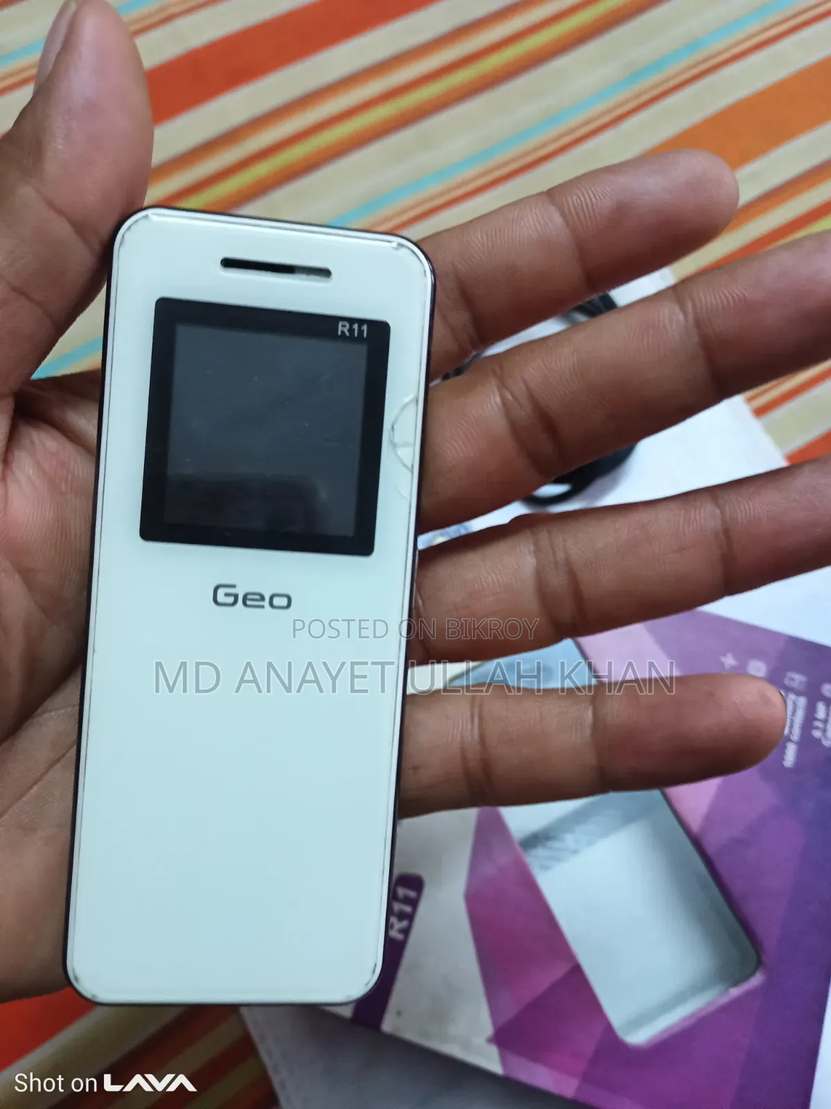 Geo R11 White