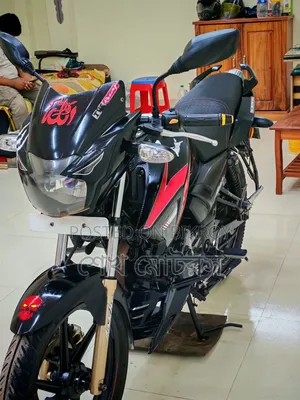 TVS Apache RTR 160 2V 2023 Black