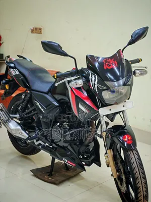 TVS Apache RTR 160 2V 2023 Black