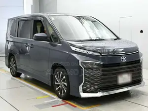 Toyota Voxy 2022 Gray