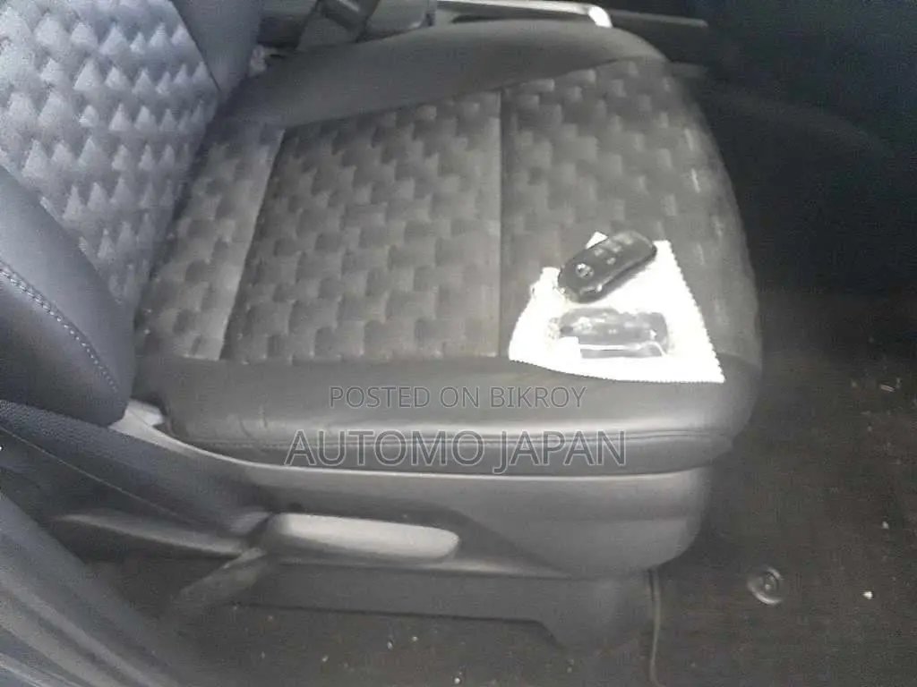 Toyota Voxy 2022 Gray