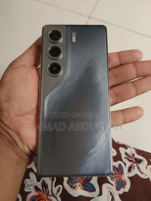 Tecno Camon 40 256 GB Silver
