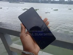 ওয়ালটন ১২৮ জিবি কালো