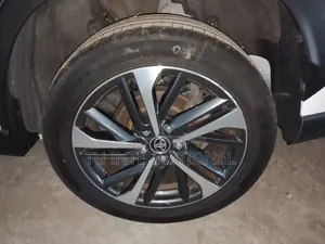 Toyota Corolla Cross 2021 Pearl
