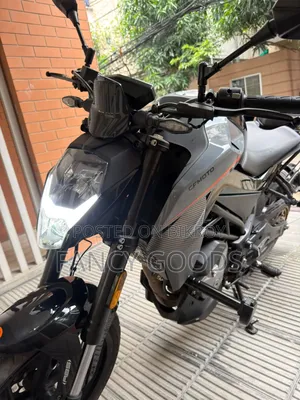 New CFMoto 250NK 2022