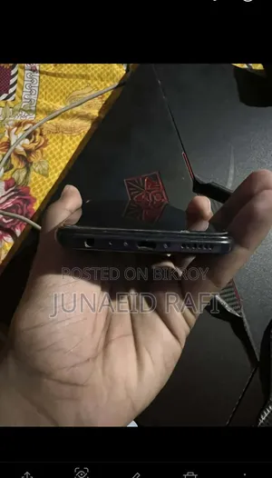 Vivo Y19 128 GB Black