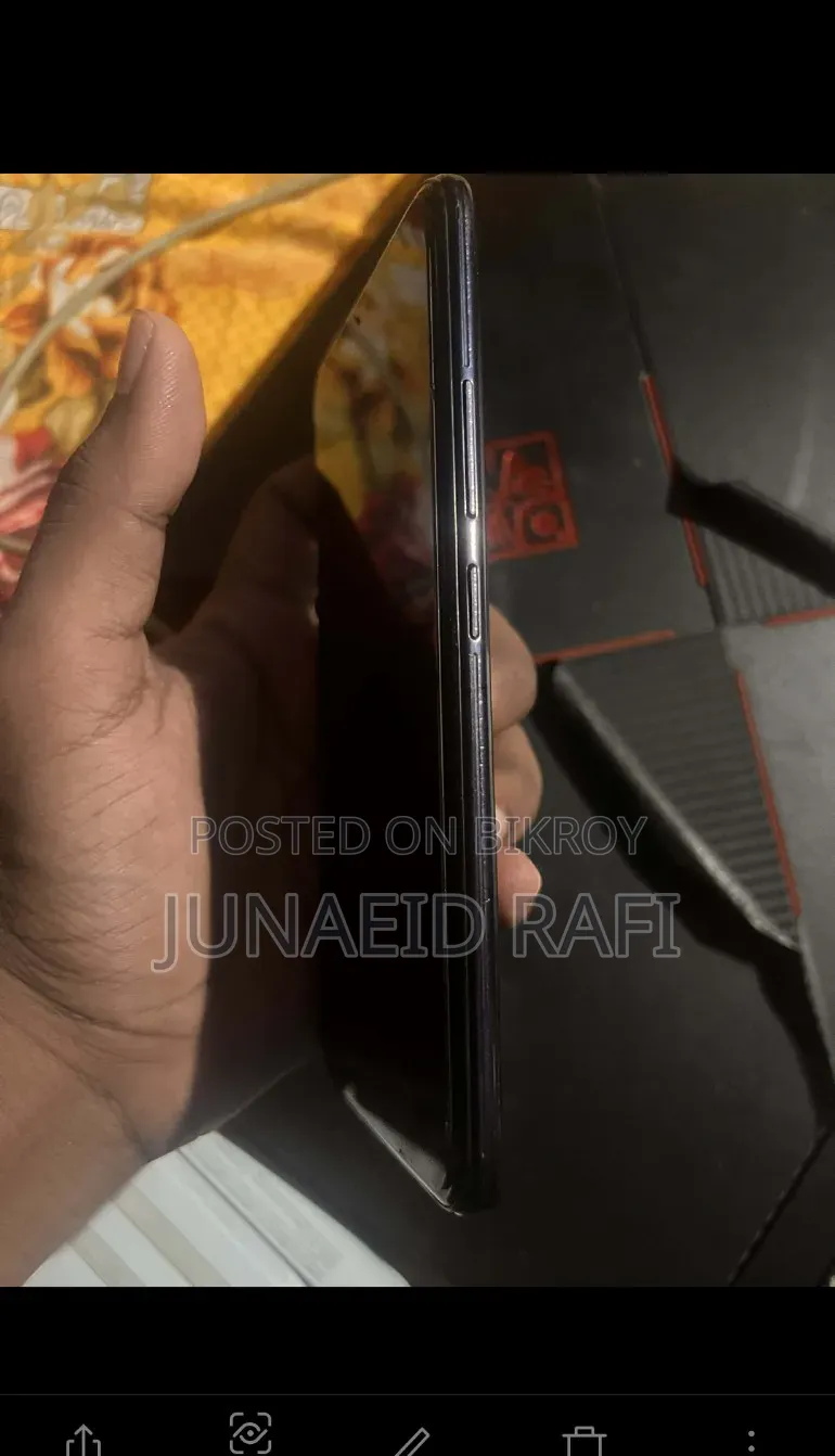 Vivo Y19 128 GB Black