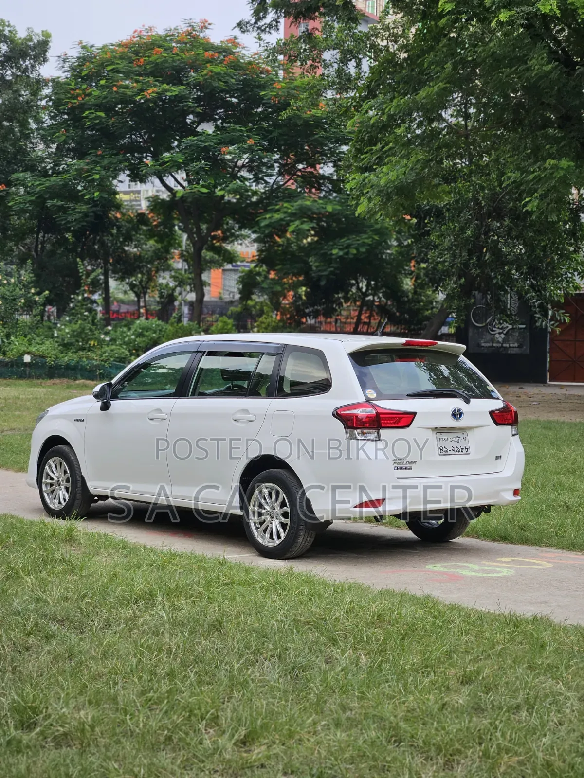 Toyota Corolla Fielder 2017 White