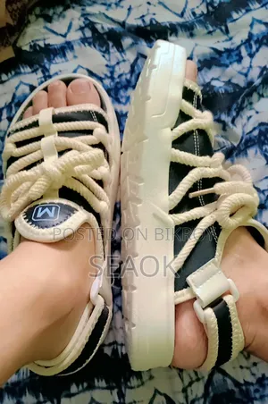 চায়না জুতো বেস্ট কোয়ালিটি