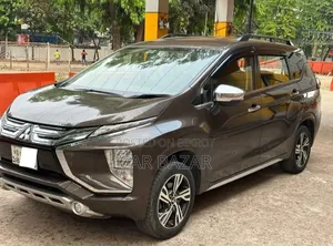Mitsubishi Xpander 2021 Brown