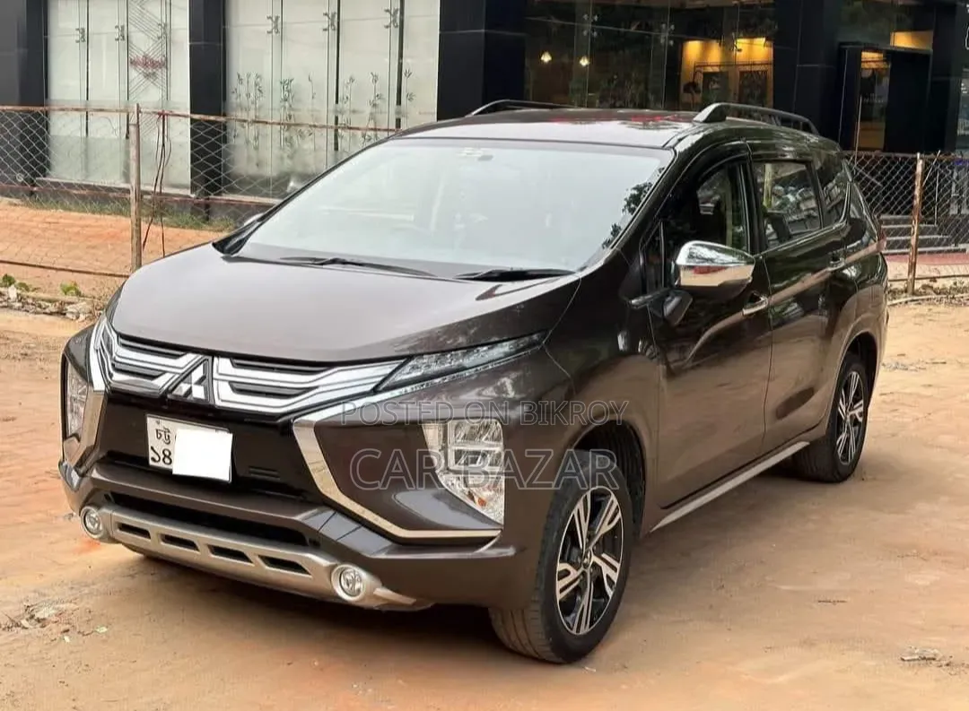 Mitsubishi Xpander 2021 Brown