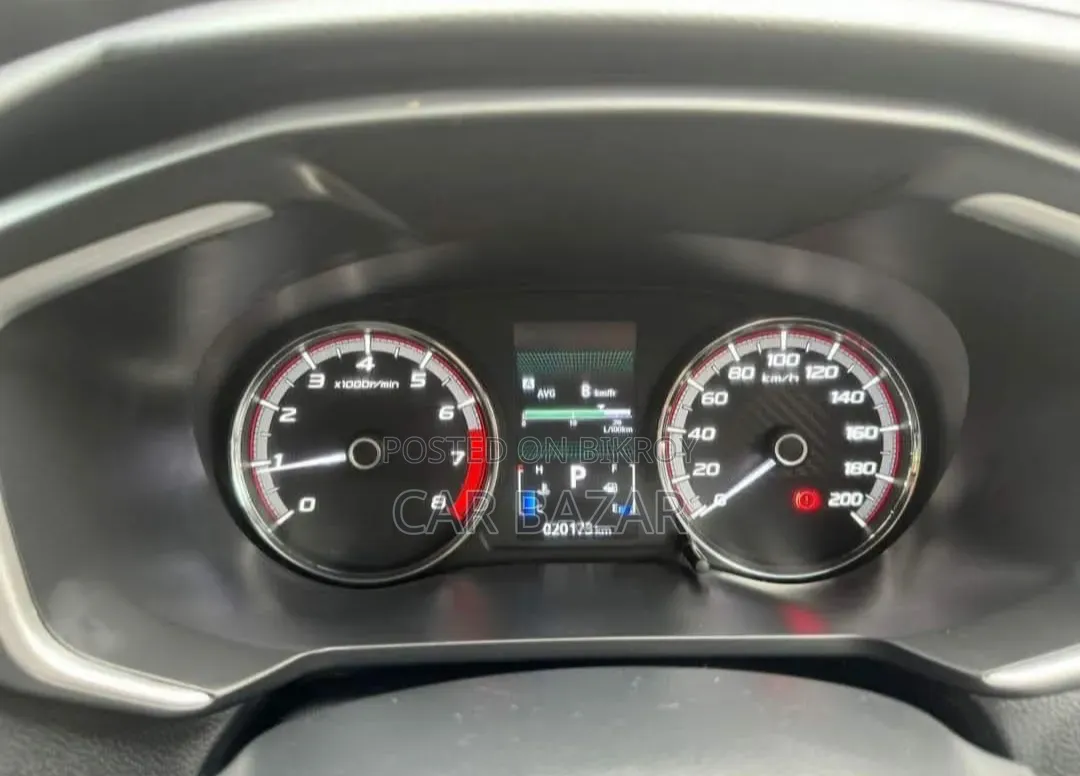 Mitsubishi Xpander 2021 Brown