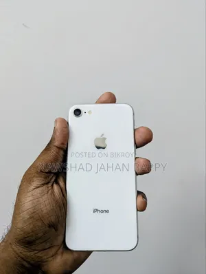 অ্যাপল আইফোন ৮ ৬৪ জিবি হোয়াইট