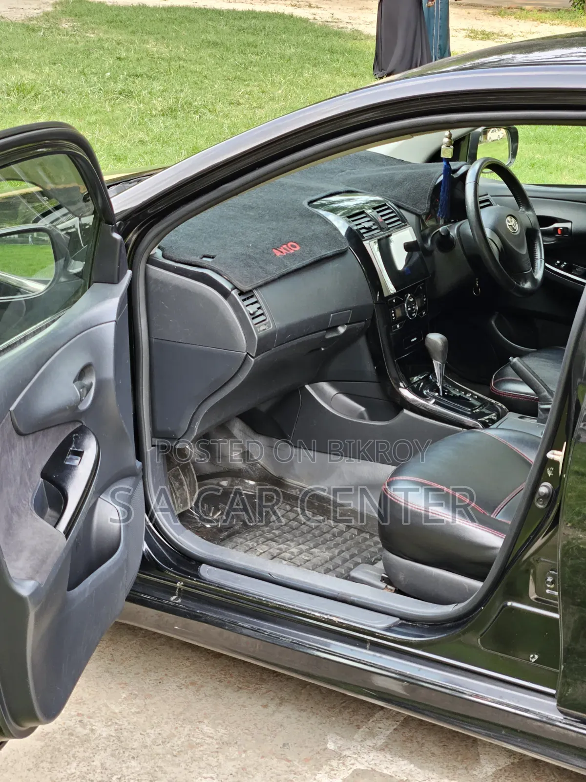 Toyota Corolla Fielder 2011 Black