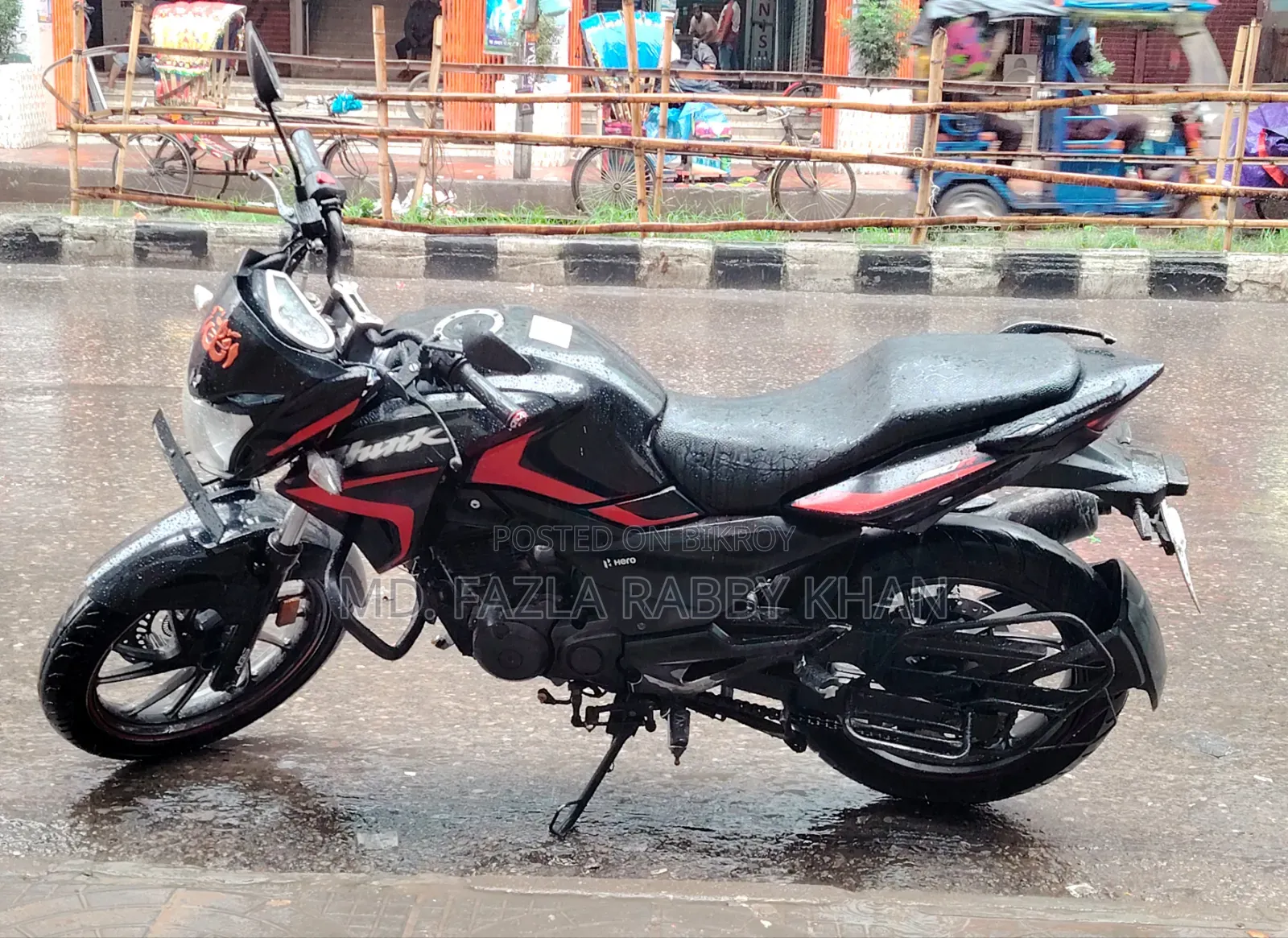 Hero Hero Hunk 150R Dual Disc ABS 2022 Black