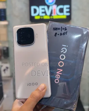 iQOO 256 GB Green