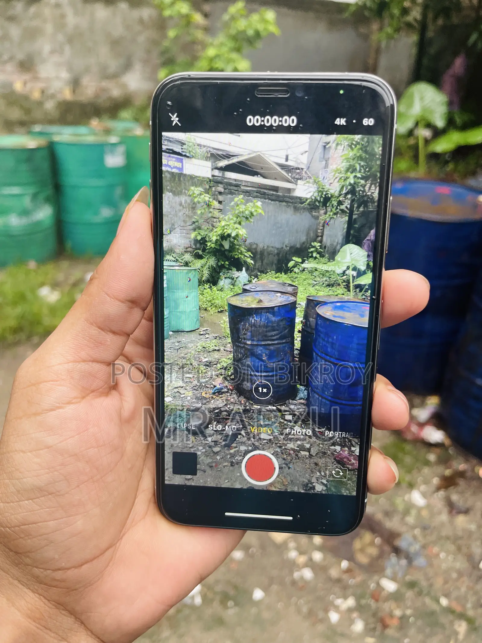 অ্যাপল আইফোন এক্স ৬৪ জিবি সাদা