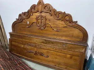 বিক্রয় হবে — কাঁঠাল কাঠের খাট জাজিমসহ