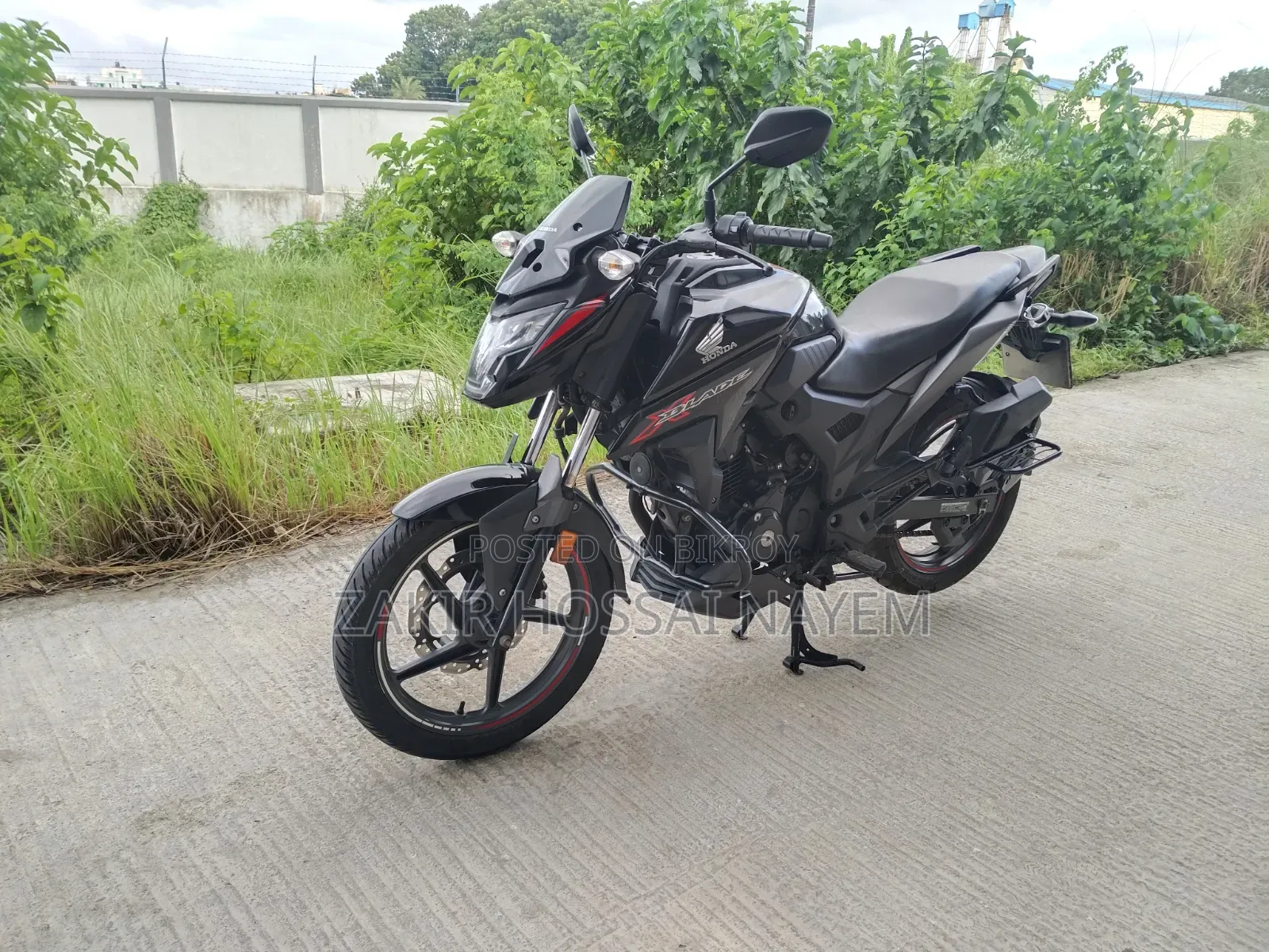 হোন্ডা এক্স-ব্লেড ১৬০ ২০২১ কালো