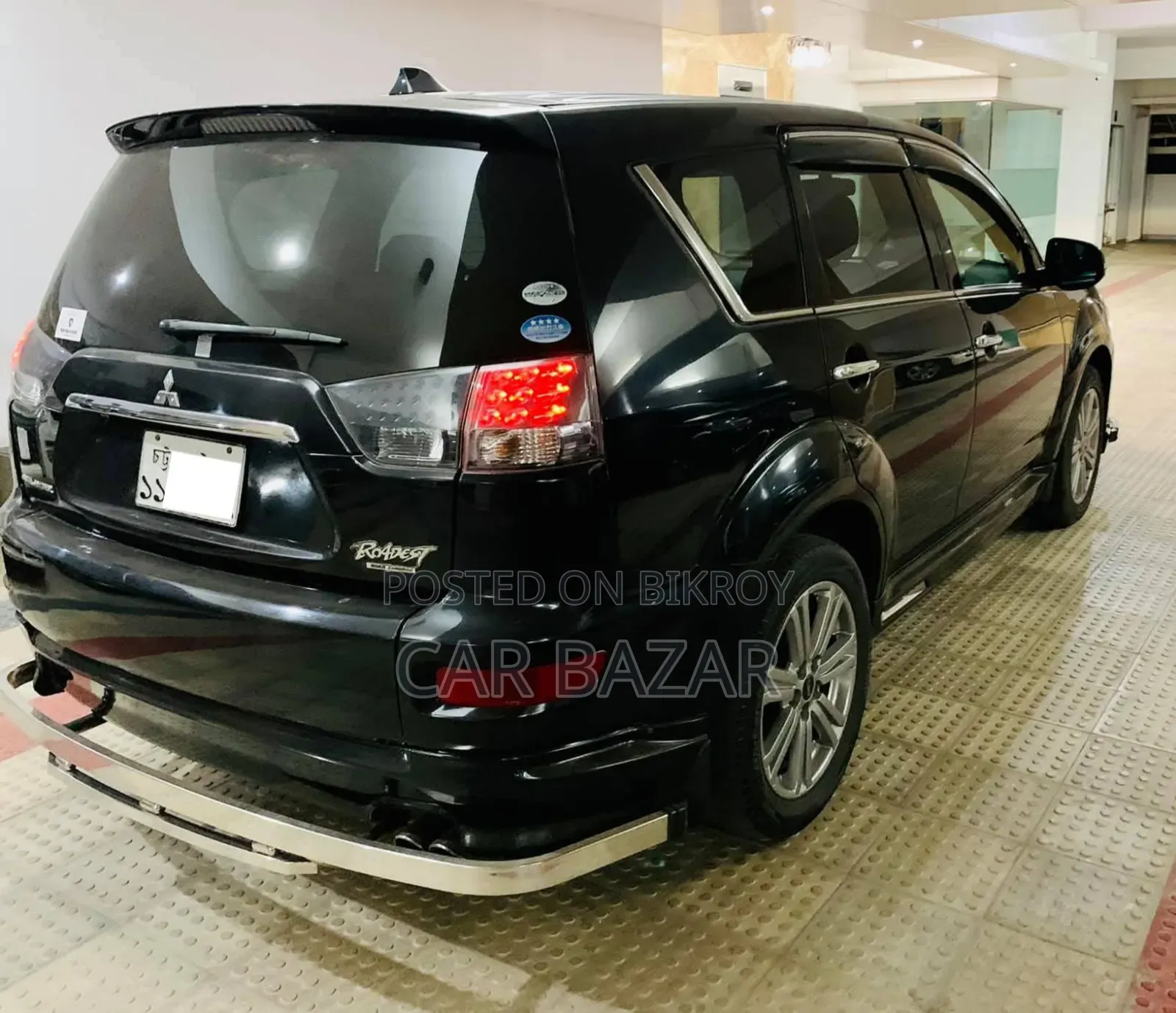 Mitsubishi Outlander 2010 Black