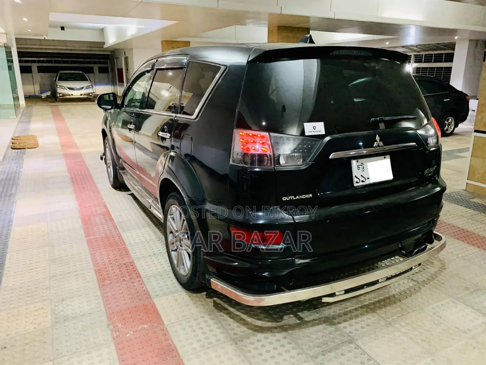 Mitsubishi Outlander 2010 Black