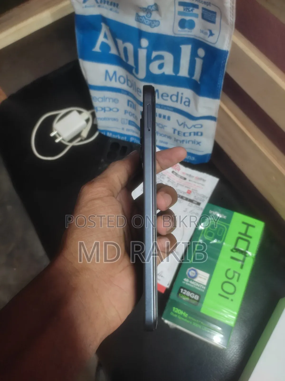 New Infinix Hot 50i 128 GB Black