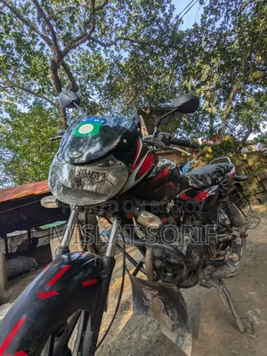Bajaj Discover 150 2011 Red