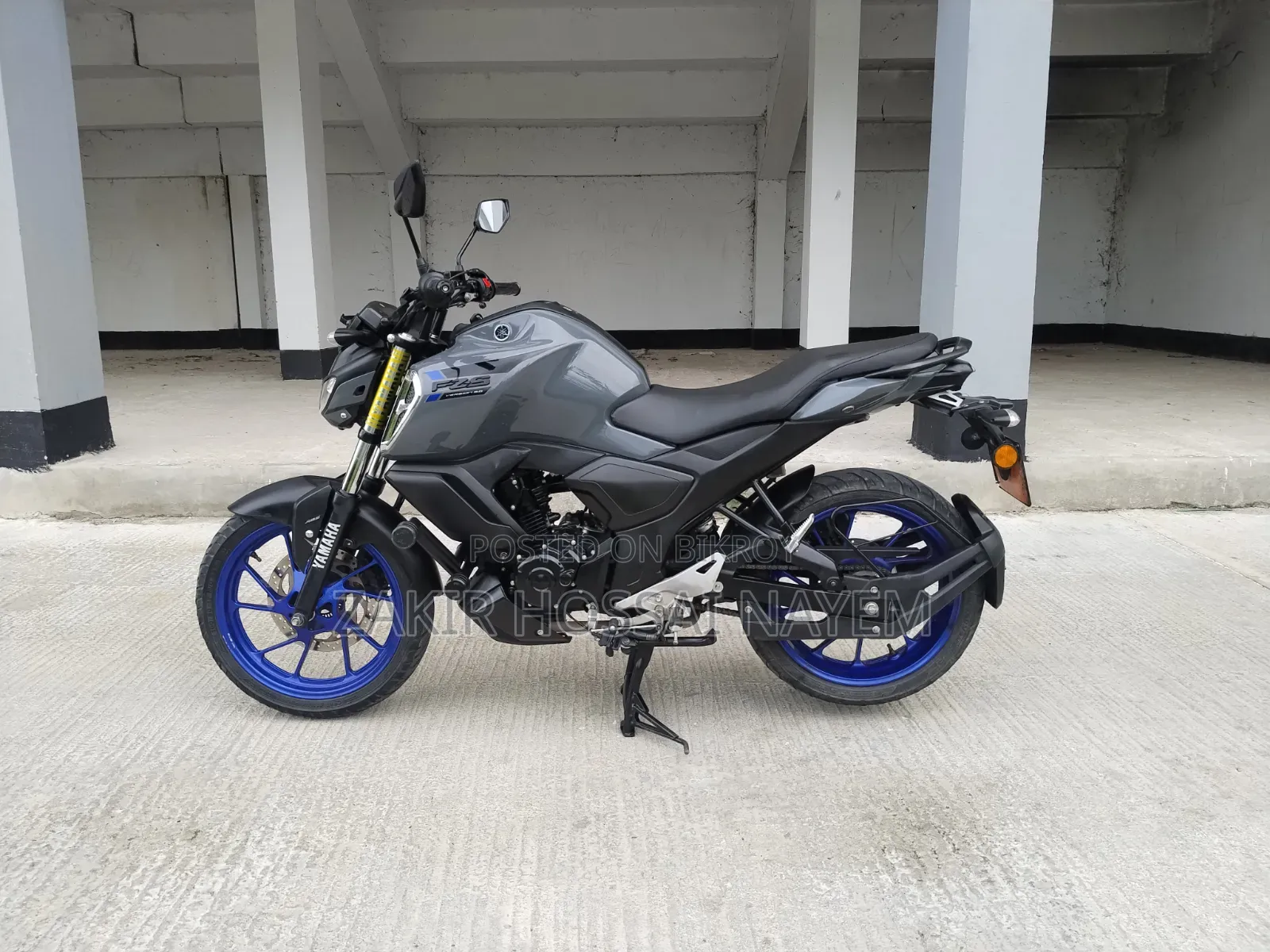 Yamaha FZS V3 2024 Gray