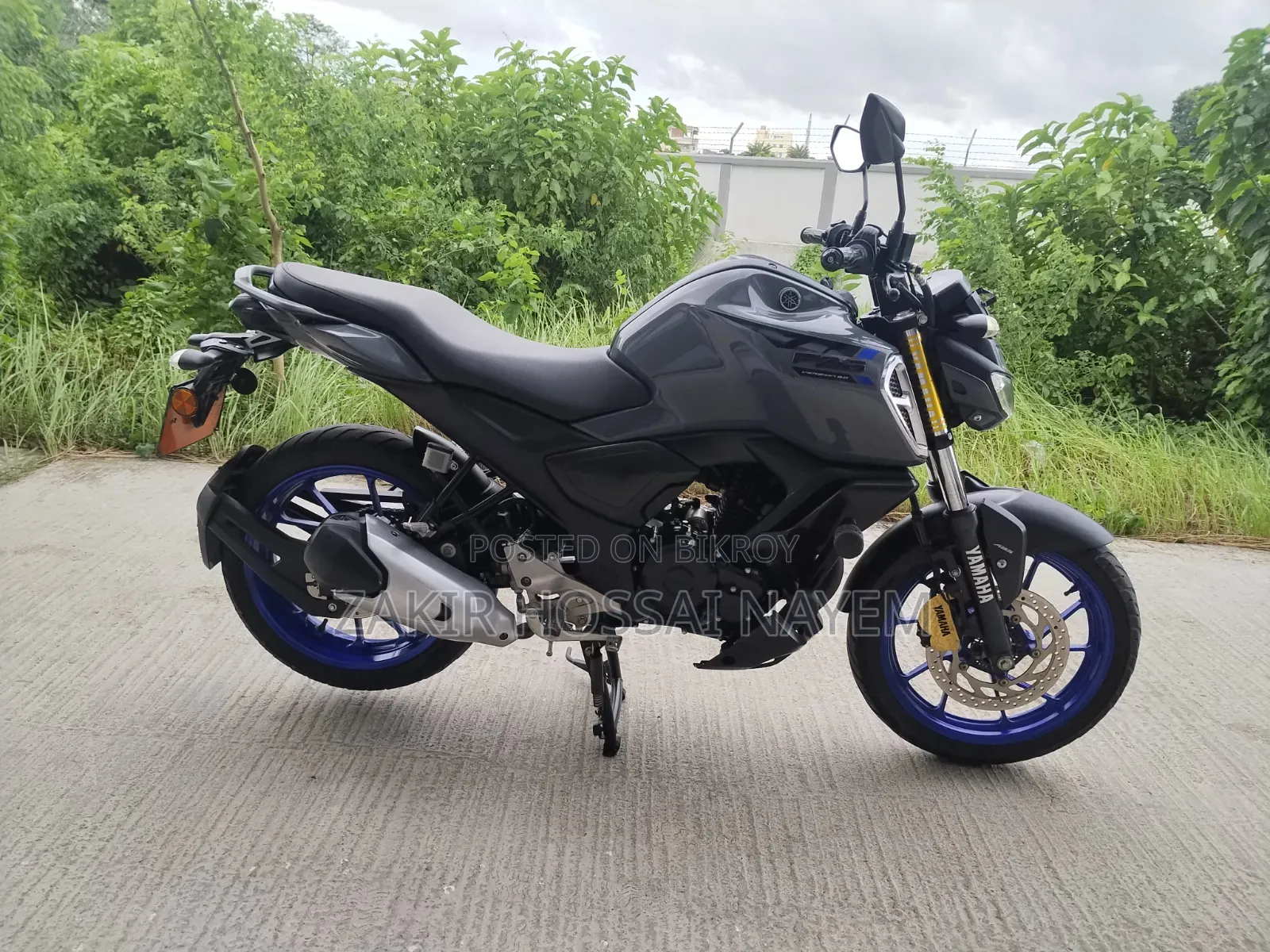Yamaha FZS V3 2024 Gray