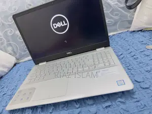 Laptop Dell Inspiron 15 4GB Intel Core i3 HDD+SSD 1TB