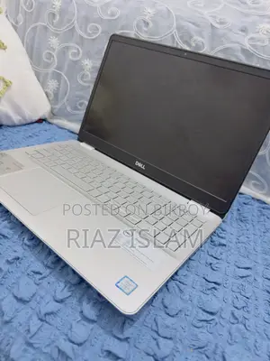 Laptop Dell Inspiron 15 4GB Intel Core i3 HDD+SSD 1TB