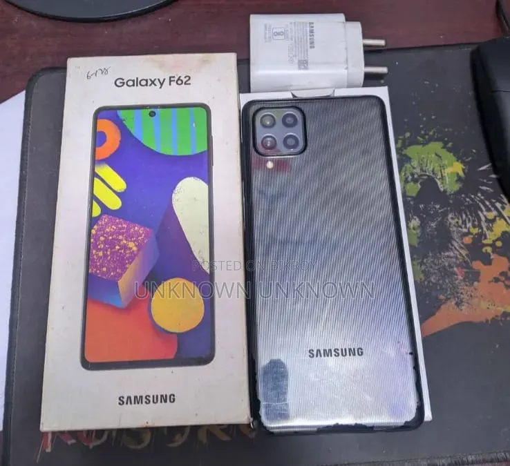 Samsung Galaxy F62 128 GB Black