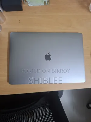 Laptop Apple MacBook Pro 2019 16GB Intel Core i9 HDD 500GB
