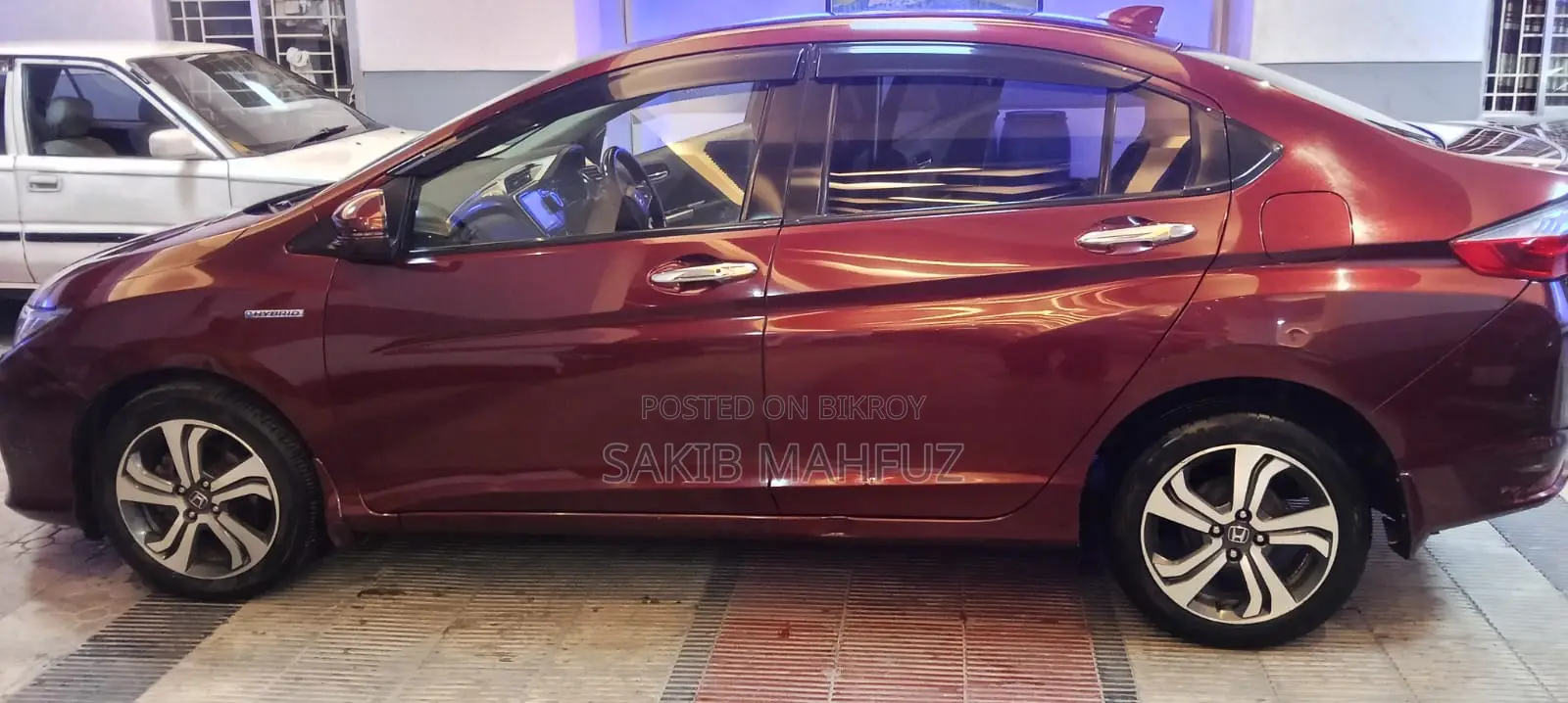 Honda Grace 2015 Maroon